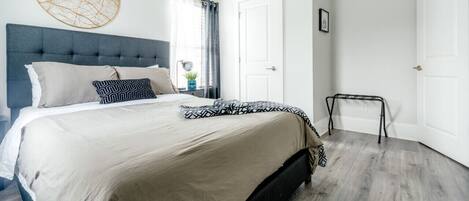 3 dormitorios, escritorio, tabla de planchar con plancha y wifi gratis