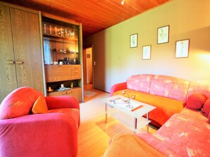 Télévision, table de tennis de table