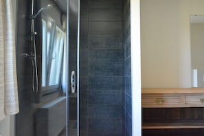 أحواض استحمام