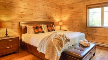 6 bedrooms, WiFi, bed sheets