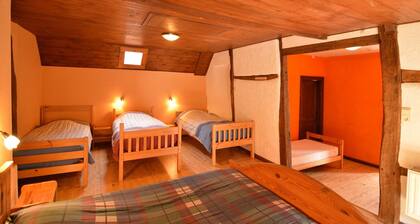 Farm Stay with Sauna, Teuven