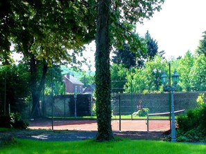 Sport court