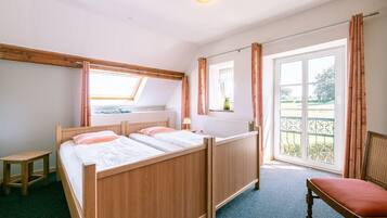 10 Schlafzimmer, WLAN