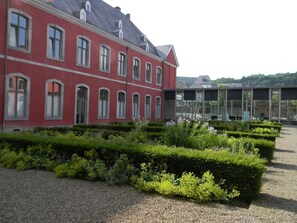 Exterior - Romantic Cottage in Ardennes (Stoumont)
