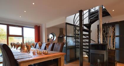 Ferienhaus in Stoumont mit Privatpool