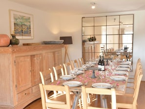 Dining - Peaceful Holiday Home (Rochefort)