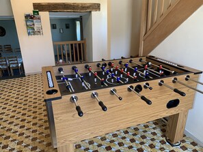 غرفة الألعاب