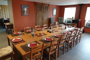 تناول الطعام