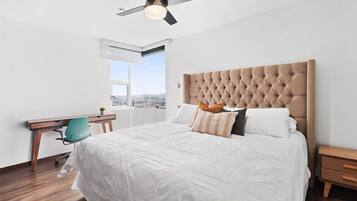 2 dormitorios, tabla de planchar con plancha, wifi y ropa de cama