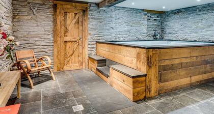 Group Stay with Spa in Vielsalm