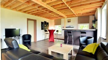 TV, DVD player, stereo