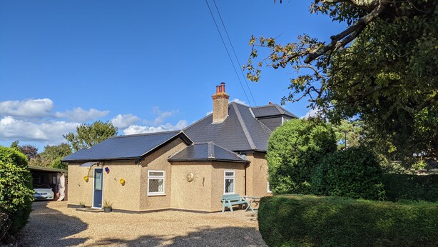 Exterior - Beaches and Cream Cottage (Sandown)