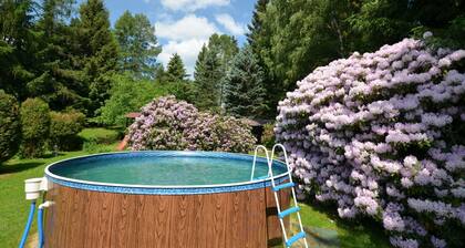 Waldflucht mit Garten
