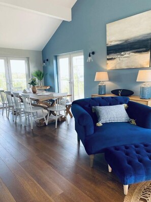 Televisión y estéreo 