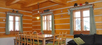 Spacious Group Retreat