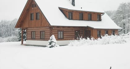 Spacious Group Retreat