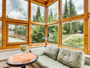 TV - Peaceful Stay in Jägersgrün (Jägersgrün)