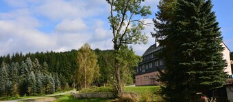 Tranquil Escape in Rauschenbach