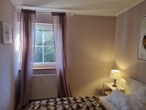 1 bedroom, iron/ironing board, travel crib, WiFi