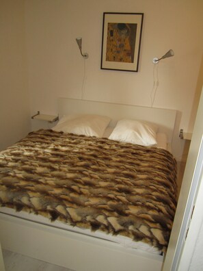 1 bedroom, iron/ironing board, travel crib, WiFi - Fantastic location (nature reserve) and yet within 30 minutes in the middle of Munich! (Starnberg)