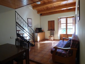 TV, fireplace, DVD player, table football