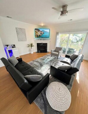 Téléviseur connecté, foyer