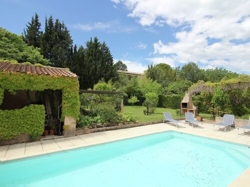 Villa en Provence avec Piscine et Jardin
