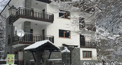 Großzügiges Chalet in Antey-Saint-André in Skigebietnähe