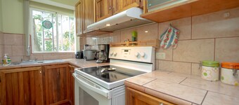 Charming Mountain View Alta Vista