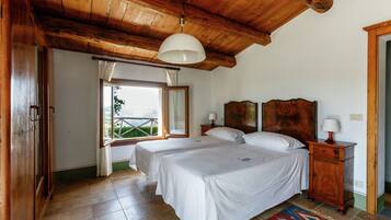 9 bedrooms, WiFi