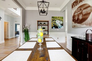 Dining - Bluegrass Boujee, Hot Tub, Bar, Game room, Chef kitchen

 (Lexington)