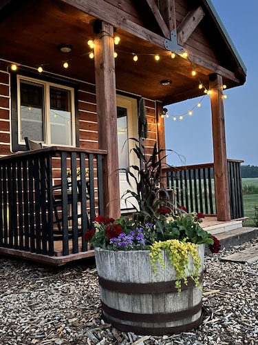 Whispering Winds Cabin - cozy double loft cabin