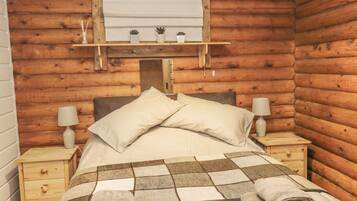 Cottage | 1 bedroom, individually decorated, individually furnished, free WiFi