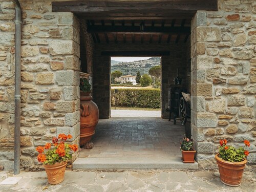 Vintage house in Cortona