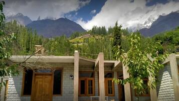 Fachada da propriedade