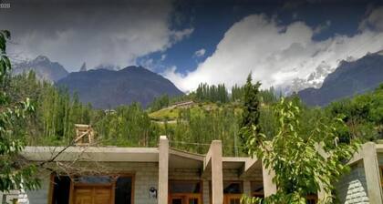 Lady Finger Guest House And Lodge