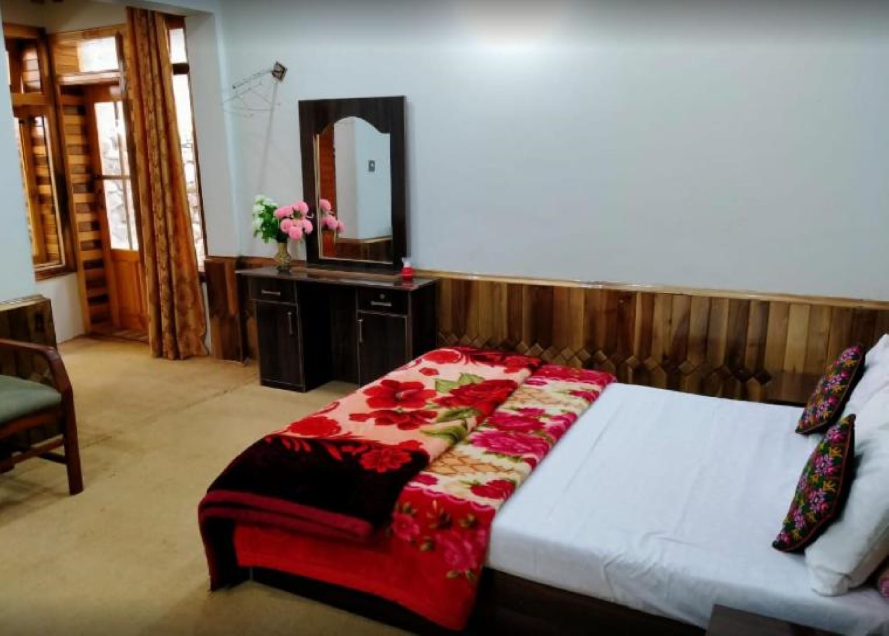 Standard Double Room | Bed sheets