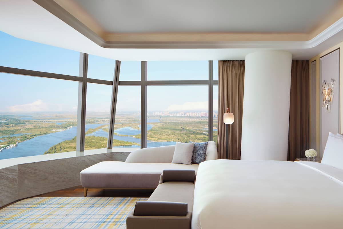 Club Suite, 1 Bedroom, River View | Premium bedding, in-room safe, blackout drapes, soundproofing