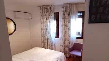 3 dormitorios, cuna de viaje, wifi gratis y ropa de cama
