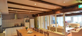 Farmhouse in Oosterwijk by River Linge