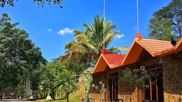 Entrada al alojamiento