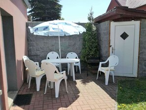 Ulkoruokailutilat