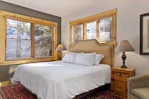 2 sovrum, strykjärn/strykbräda, gratis wi-fi och sängkläder