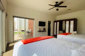 3 bedrooms, iron/ironing board, WiFi, bed sheets - Villa Dakota Ocean Front Cozumel B7 (Cozumel)