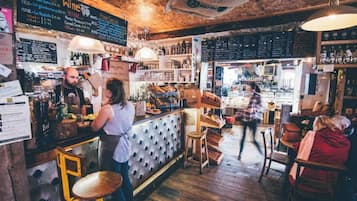 Bar (på overnattingsstedet)