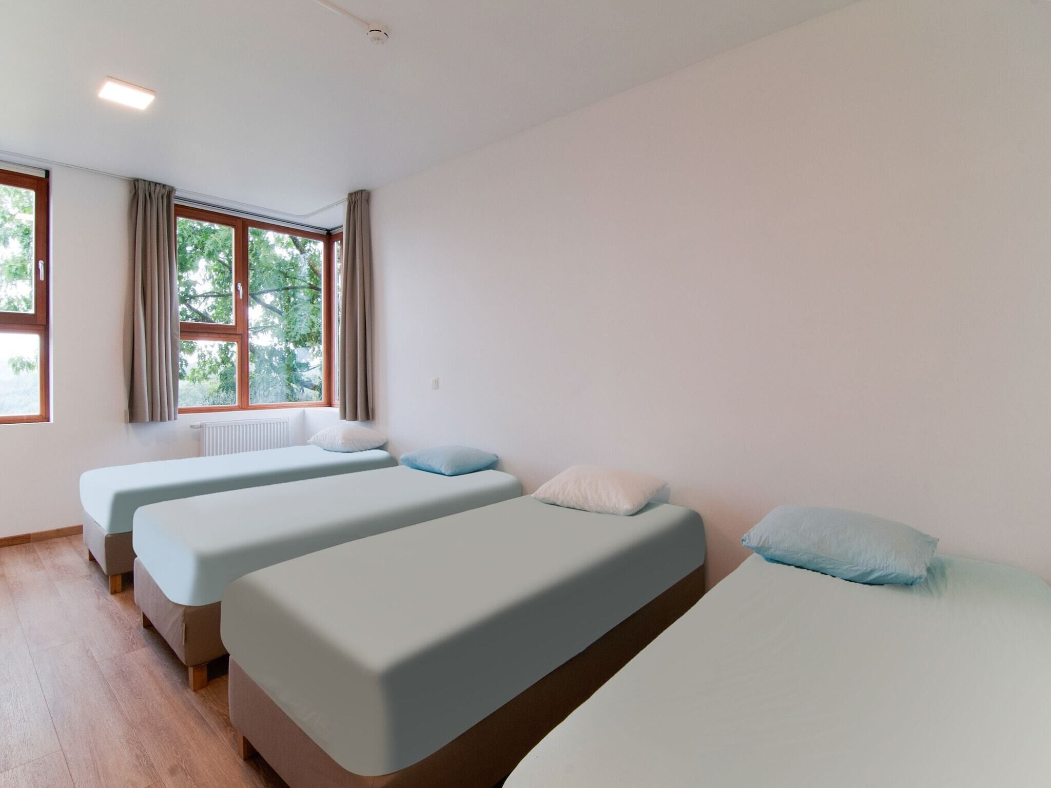 6 bedrooms, WiFi