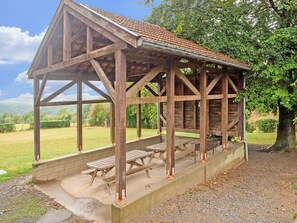 Outdoor dining - Group Cottage in Jalhay, Spa (Jalhay)