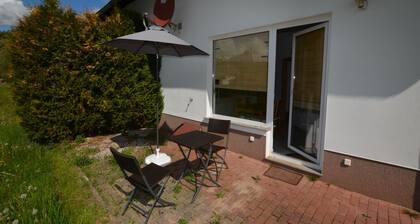 Rückzugsort mit Gartenblick