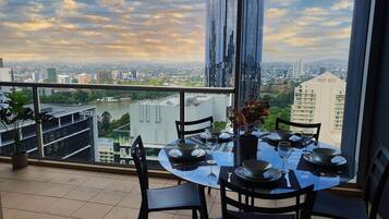 Apartment | 2 bedrooms, iron/ironing board, WiFi