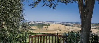 Farmhouse in Chianti with Pool and Terrace